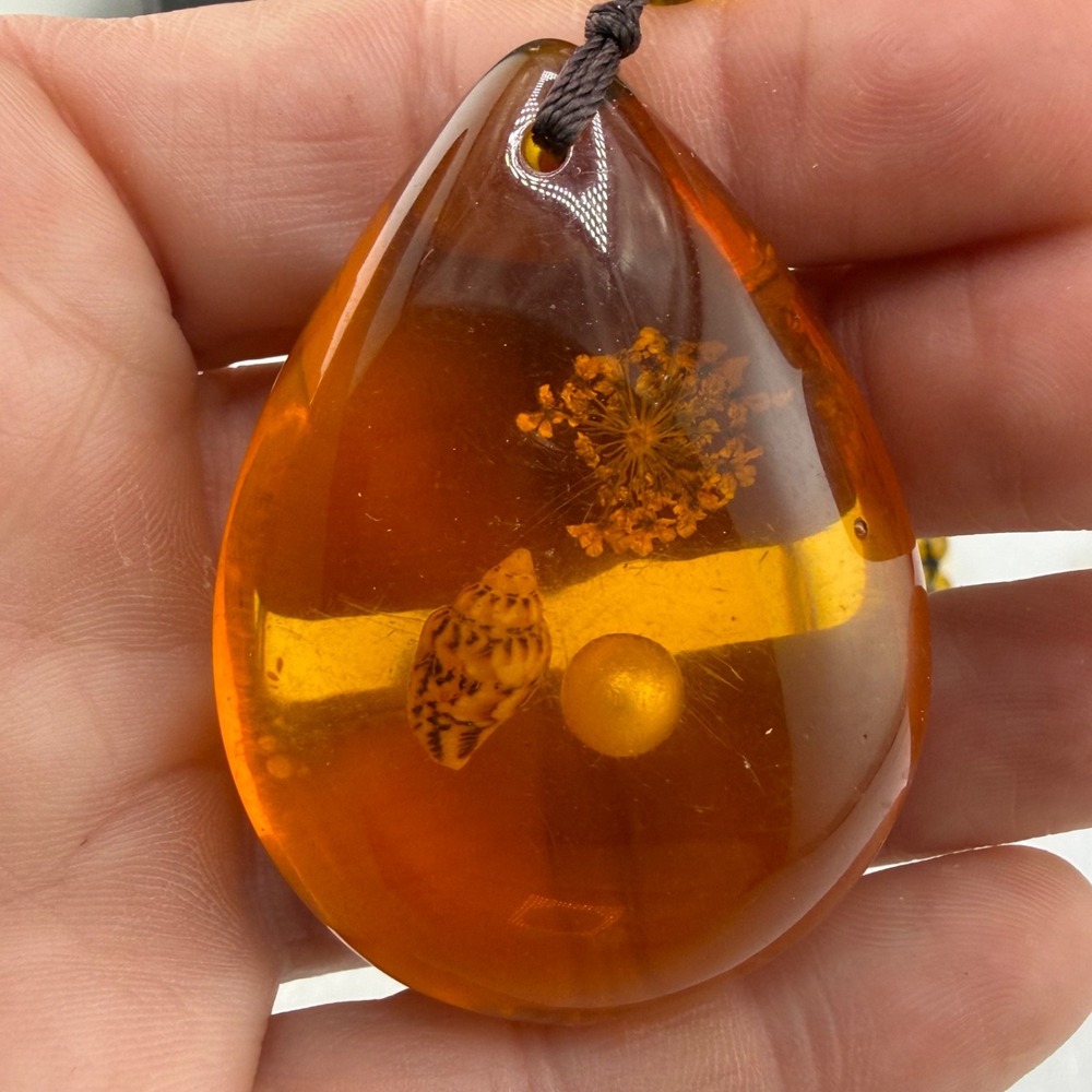 Vintage Estate Necklace Orange Beaded Glass Resin Teardrop Shell Nautical 26"